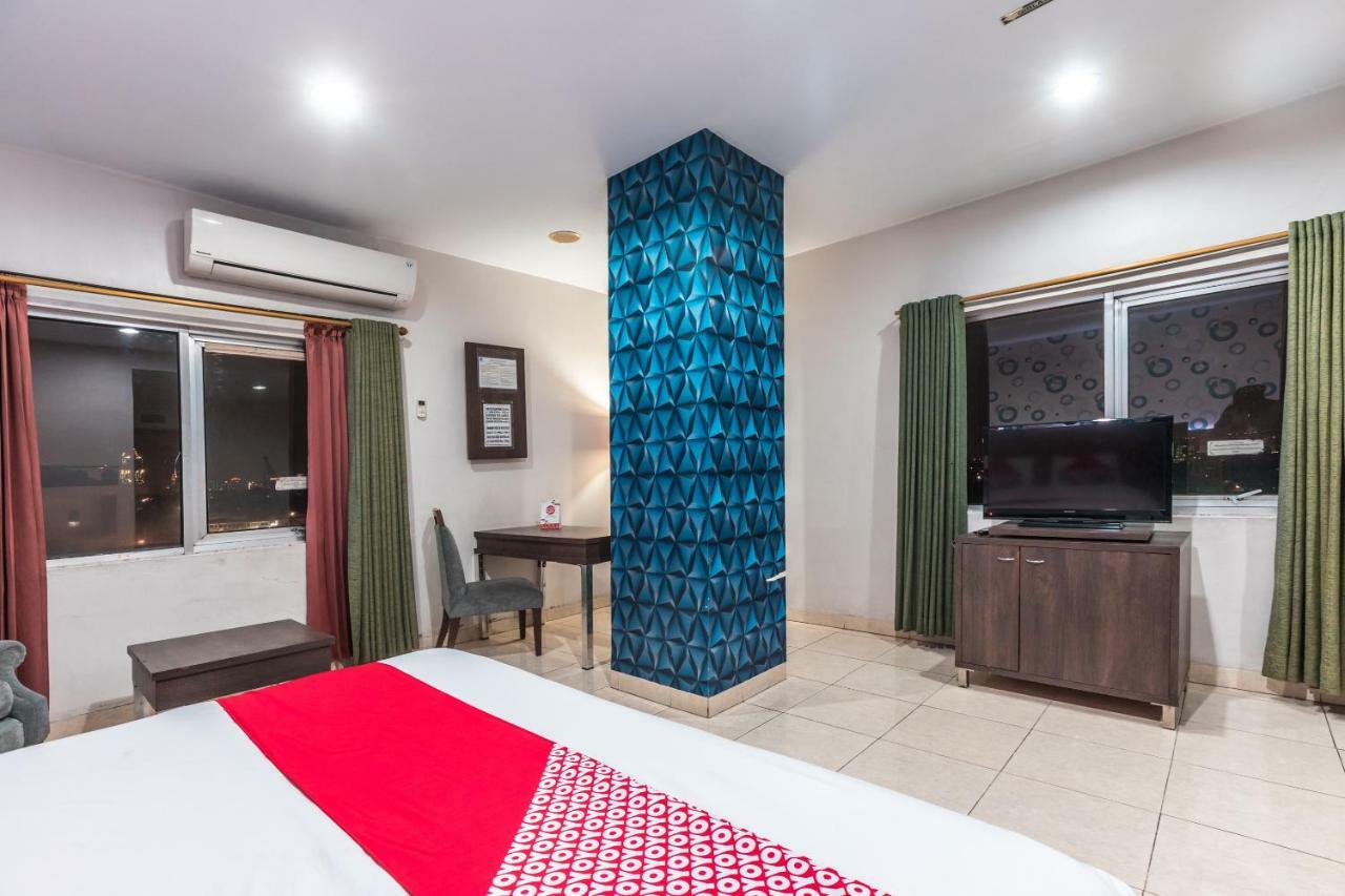 Oyo 1475 Alia Matraman Syariah Near Rs Premier Jatinergara Hotell Jakarta Exteriör bild